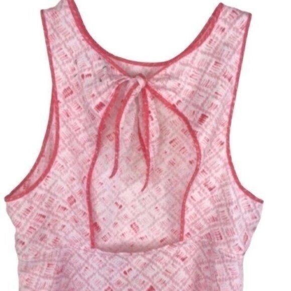 Lou & Grey Sleeveless Keyhole Back Blouse Size Small - Picture 7 of 8